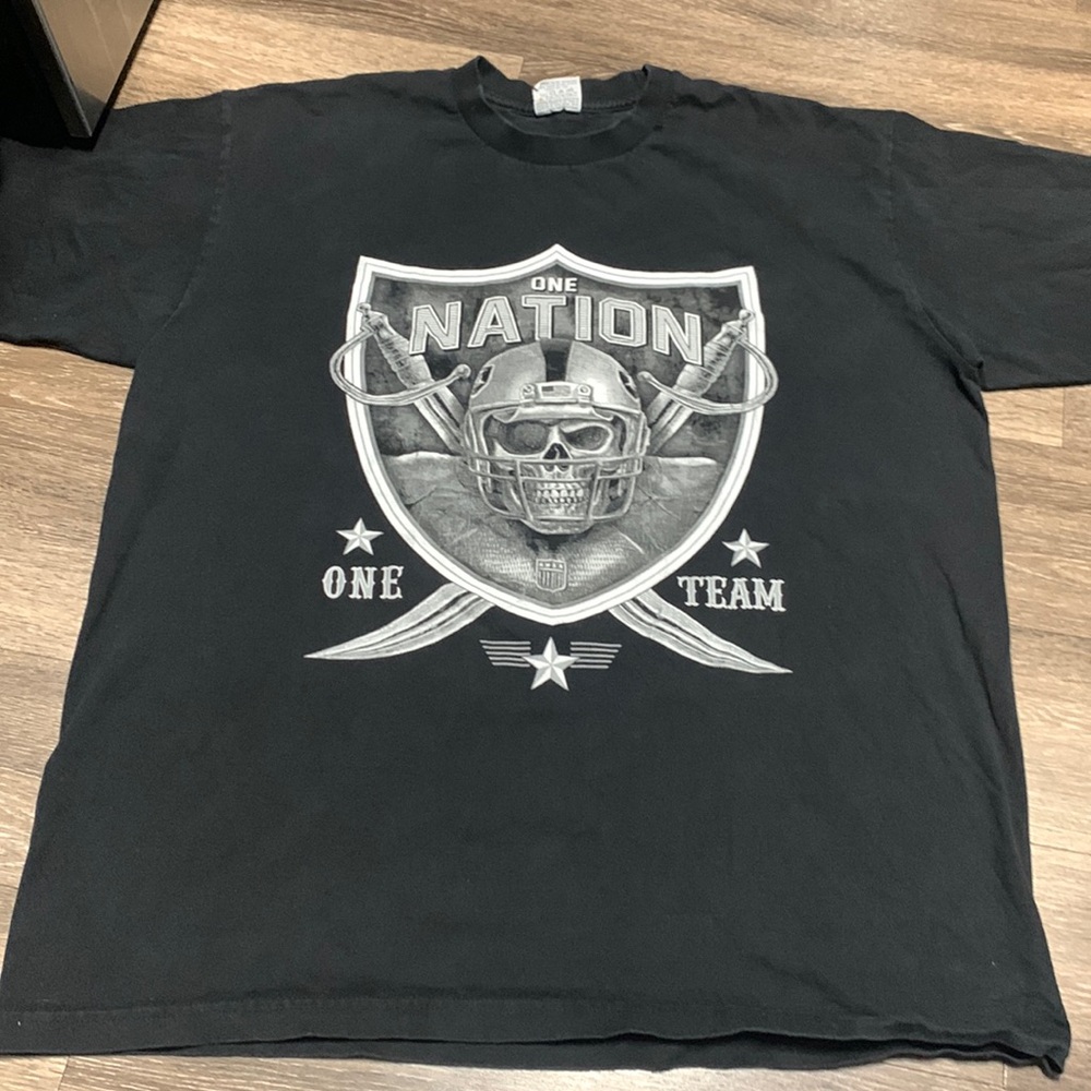 Vintage NFL Raiders t-shirt